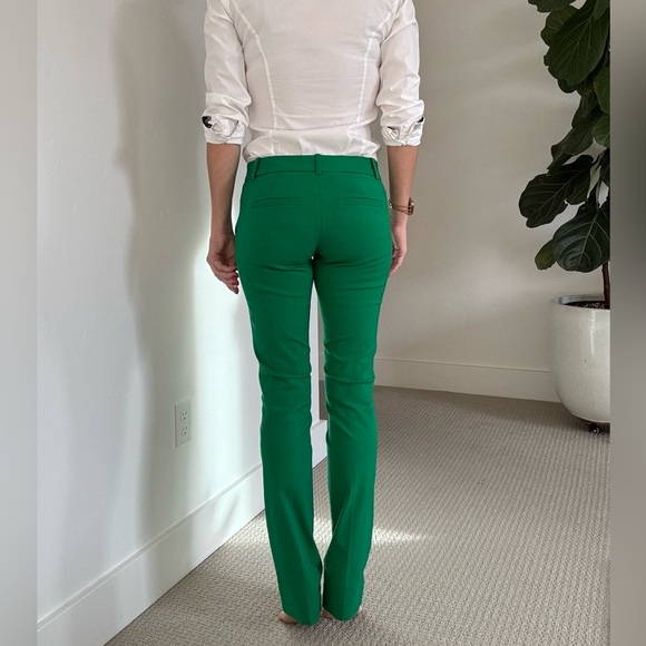 The Limited Women’s Suit. One-Button Blazer (XS) & Straight Leg Trouser (0) - Picture 4 of 16